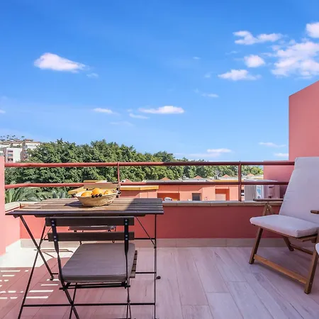 Home2book Cozy Pool & Terrace